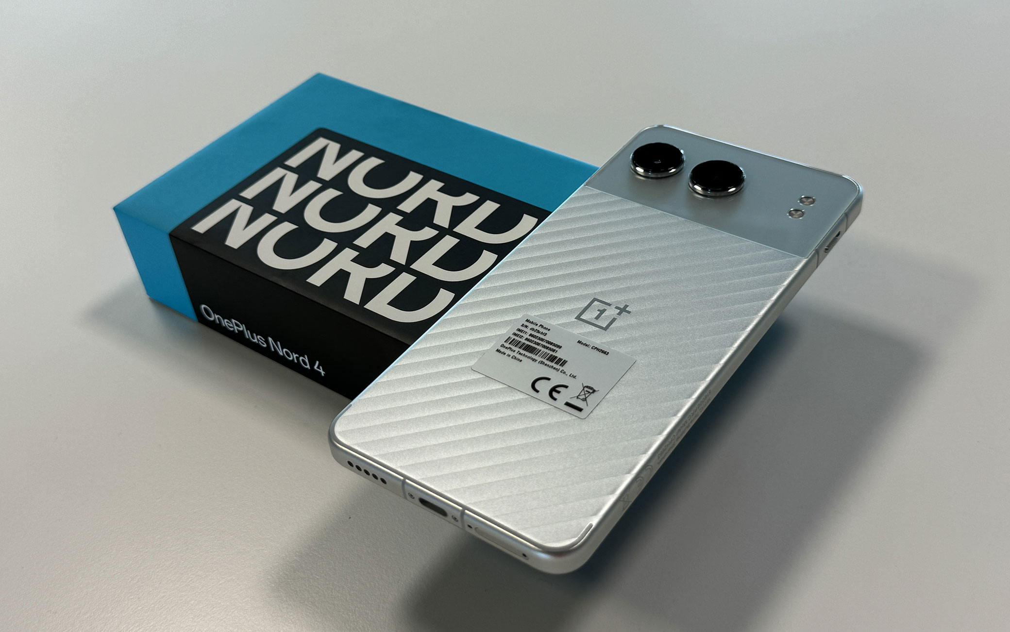 OnePlus Nord 4, il primo telefono 5G interamente realizzato in metallo